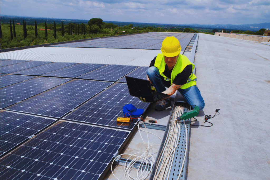 Une toiture agricole valorisée efficacement par Hélios Energy Clermont-Ferrand
